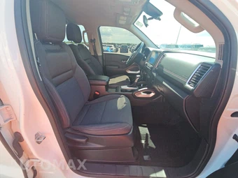 2024 Nissan Frontier SV Crew Cab Medium Bed - miniatura 8