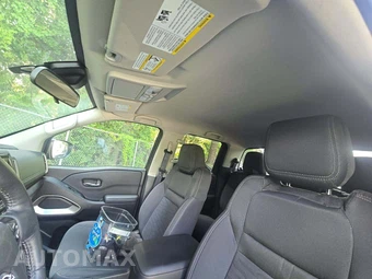 2024 Nissan Frontier SV Crew Cab Medium Bed – miniatura 8