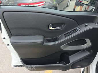 2024 Nissan Frontier SV Crew Cab Medium Bed – miniatura 9