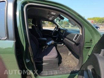 2024 Nissan Frontier SV Crew Cab Medium Bed - miniatura 17