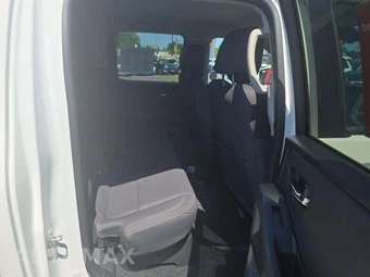 2024 Nissan Frontier SV Crew Cab Medium Bed – miniatura 16
