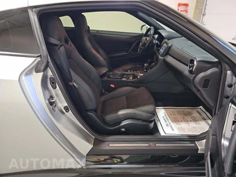 2024 Nissan GT-R Premium - miniatura 18