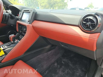 2024 Nissan GT-R Premium - miniatura 19