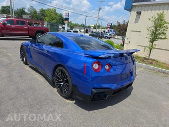 2024 Nissan GT-R Premium - miniatura 2