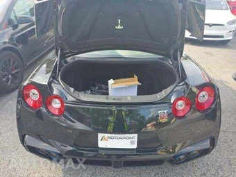 2024 Nissan GT-R T-spec - miniatura 14