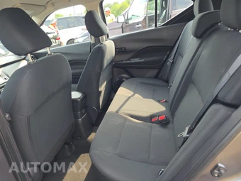 2024 Nissan Kicks S - miniatura 13