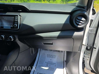 2024 Nissan Kicks S – miniatura 16