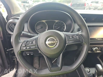2024 Nissan Kicks S - miniatura 10