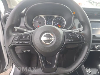 2024 Nissan Kicks S - miniatura 10