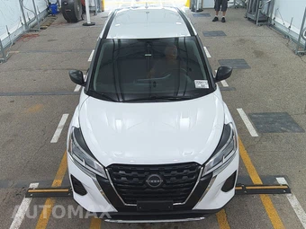 2024 Nissan Kicks S - miniatura 2