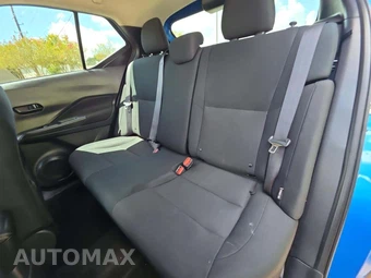 2024 Nissan Kicks S - miniatura 10