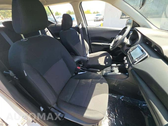 2024 Nissan Kicks S – miniatura 15