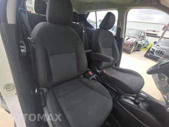 2024 Nissan Kicks S – miniatura 15