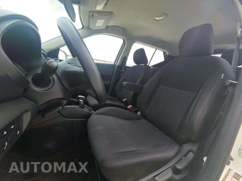 2024 Nissan Kicks S – miniatura 3
