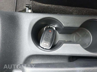 2024 Nissan Kicks S – miniatura 5