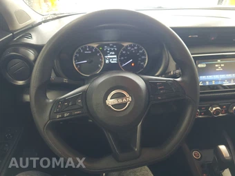 2024 Nissan Kicks S – miniatura 10