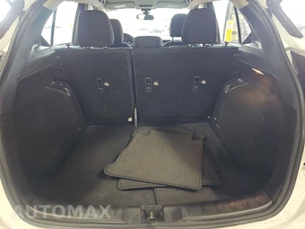 2024 Nissan Kicks S – miniatura 16