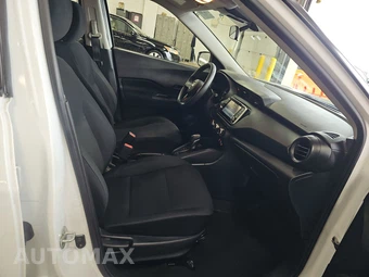 2024 Nissan Kicks S – miniatura 8