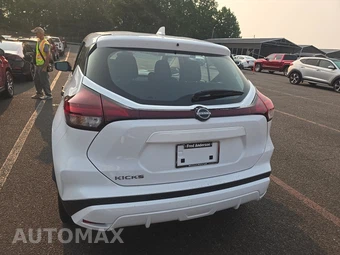 2024 Nissan Kicks S - miniatura 5