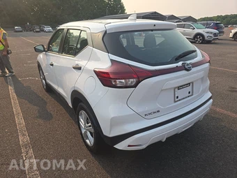 2024 Nissan Kicks S - miniatura 6