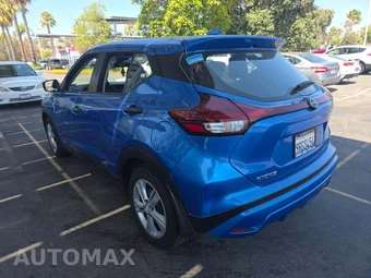 2024 Nissan Kicks S - miniatura 2