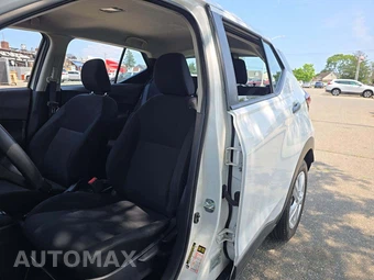 2024 Nissan Kicks S – miniatura 6