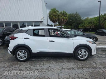 2024 Nissan Kicks S - miniatura 4