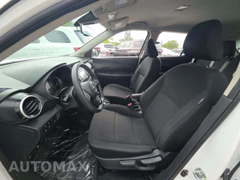 2024 Nissan Kicks S - miniatura 6