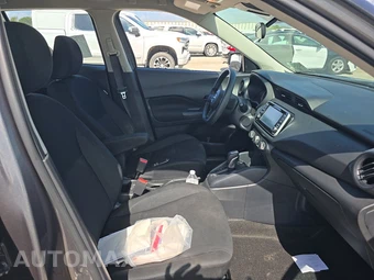 2024 Nissan Kicks S - miniatura 8