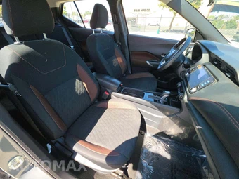 2024 Nissan Kicks SR – miniatura 15