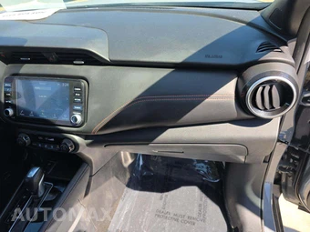 2024 Nissan Kicks SR – miniatura 16