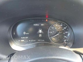 2024 Nissan Kicks SR – miniatura 6