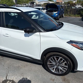 2024 Nissan Kicks SR - miniatura 14
