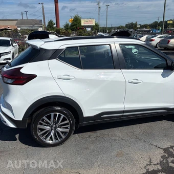 2024 Nissan Kicks SR - miniatura 24