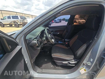 2024 Nissan Kicks SR - miniatura 3