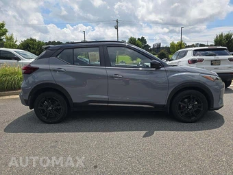 2024 Nissan Kicks SR - miniatura 4