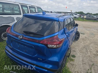 2024 Nissan Kicks SR - miniatura 4