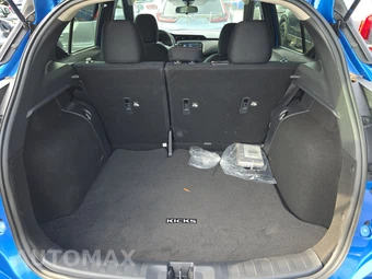 2024 Nissan Kicks SR - miniatura 16