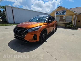 2024 Nissan Kicks SR
