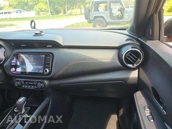 2024 Nissan Kicks SR – miniatura 16