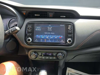 2024 Nissan Kicks SR – miniatura 10