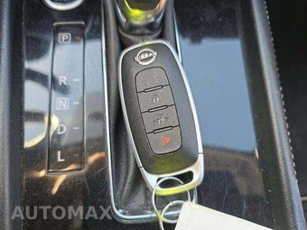 2024 Nissan Kicks SR – miniatura 9