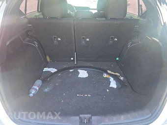 2024 Nissan Kicks SV – miniatura 16