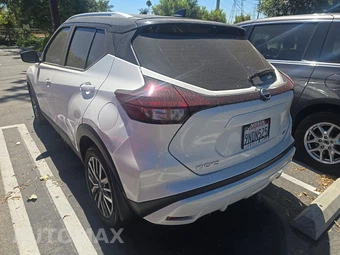 2024 Nissan Kicks SV – miniatura 6