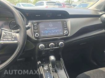 2024 Nissan Kicks SV - miniatura 10