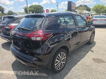 2024 Nissan Kicks SV - miniatura 3