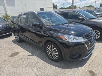 2024 Nissan Kicks SV - miniatura 4