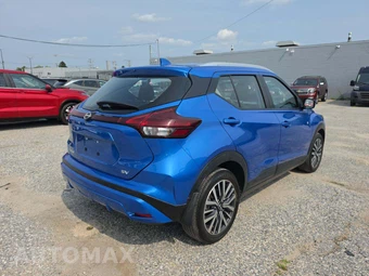 2024 Nissan Kicks SV - miniatura 3
