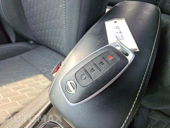 2024 Nissan Kicks SV - miniatura 8