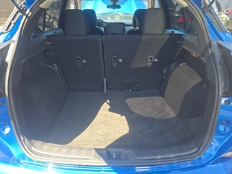2024 Nissan Kicks SV - miniatura 16